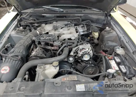 2003 Ford Mustang z USA, uszkodzony, nr VIN 1FAFP404X3F358911